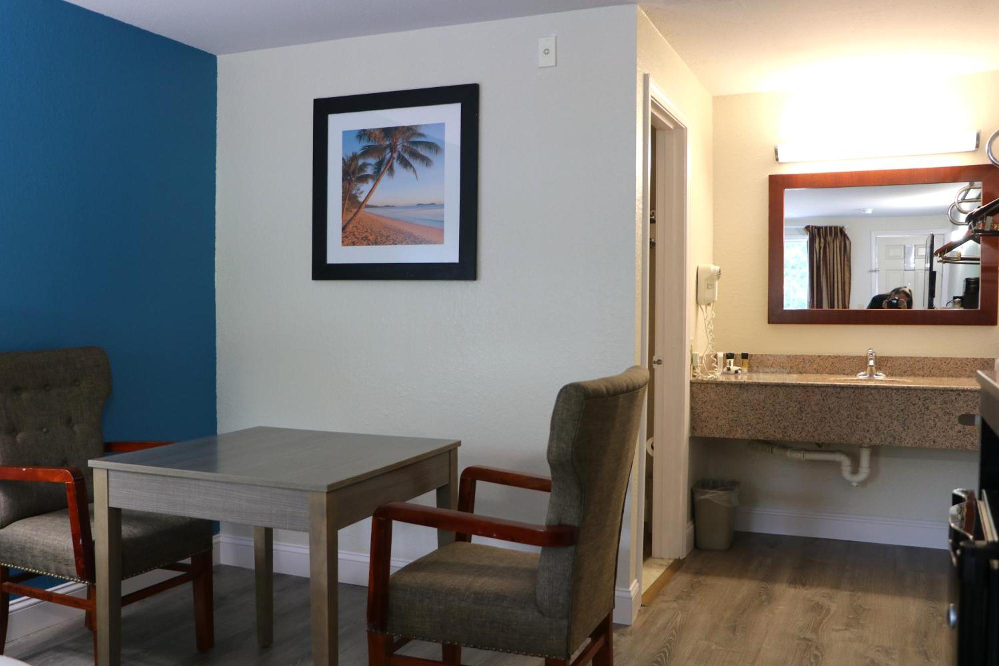 Sunbird Cape Cod Resort เวสต์ ยาร์มัธ ภายนอก รูปภาพ